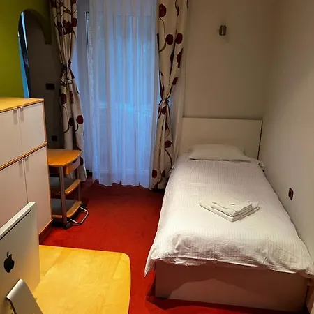 Alessio - Sea View Apartament *